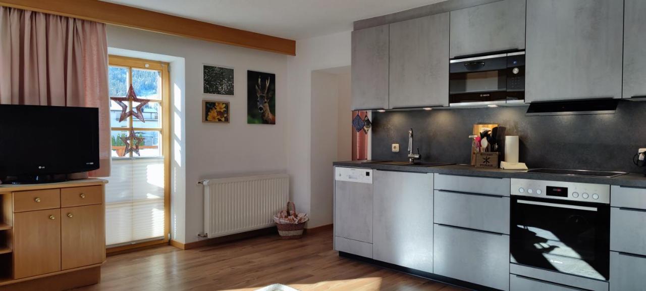 Lili'S Appartements Fiss Esterno foto